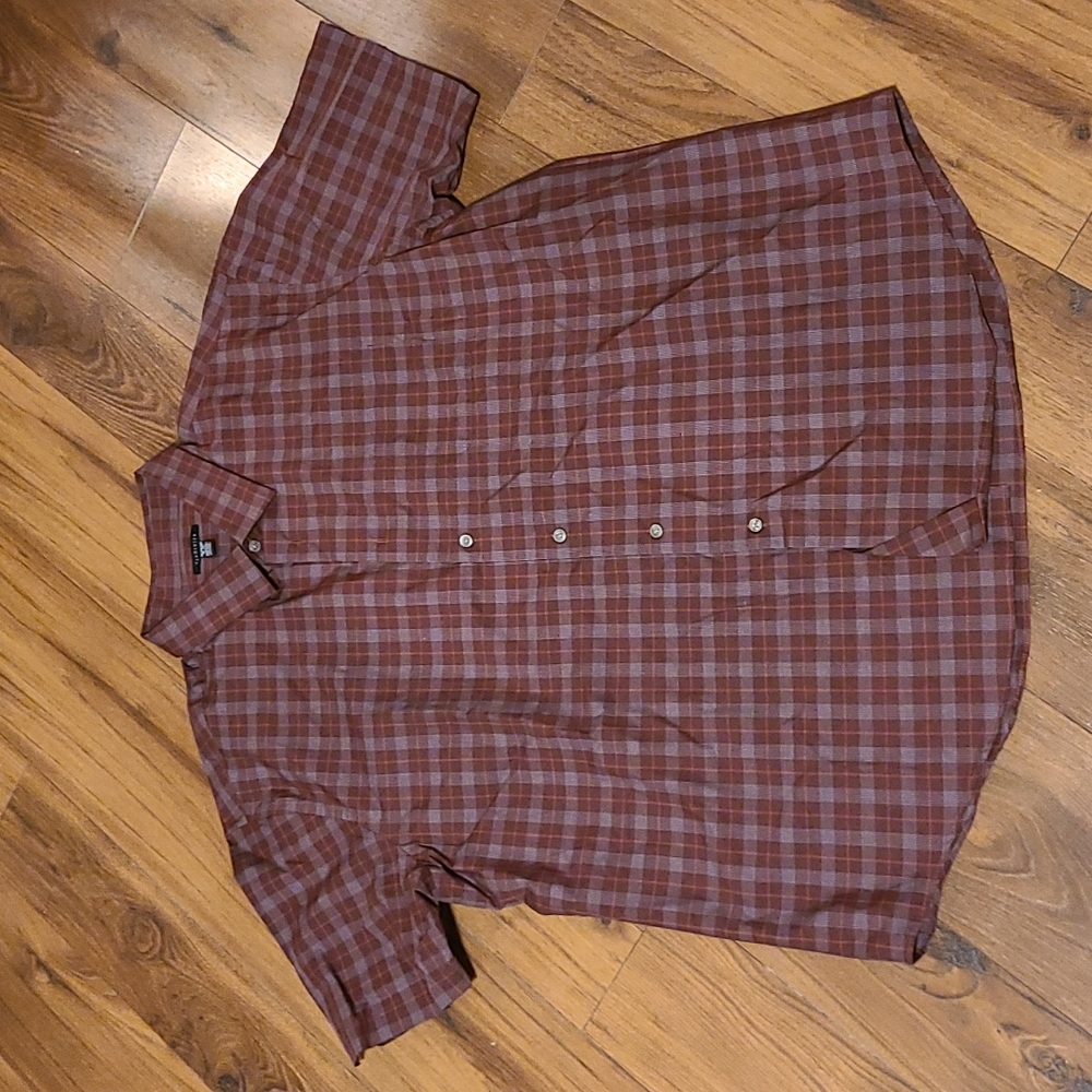 Maroon Plaid Short Sleeve Dress Shirt